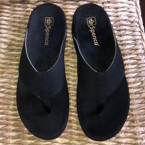 Spenco Hampton Suede 9 ladies comfort flip flop